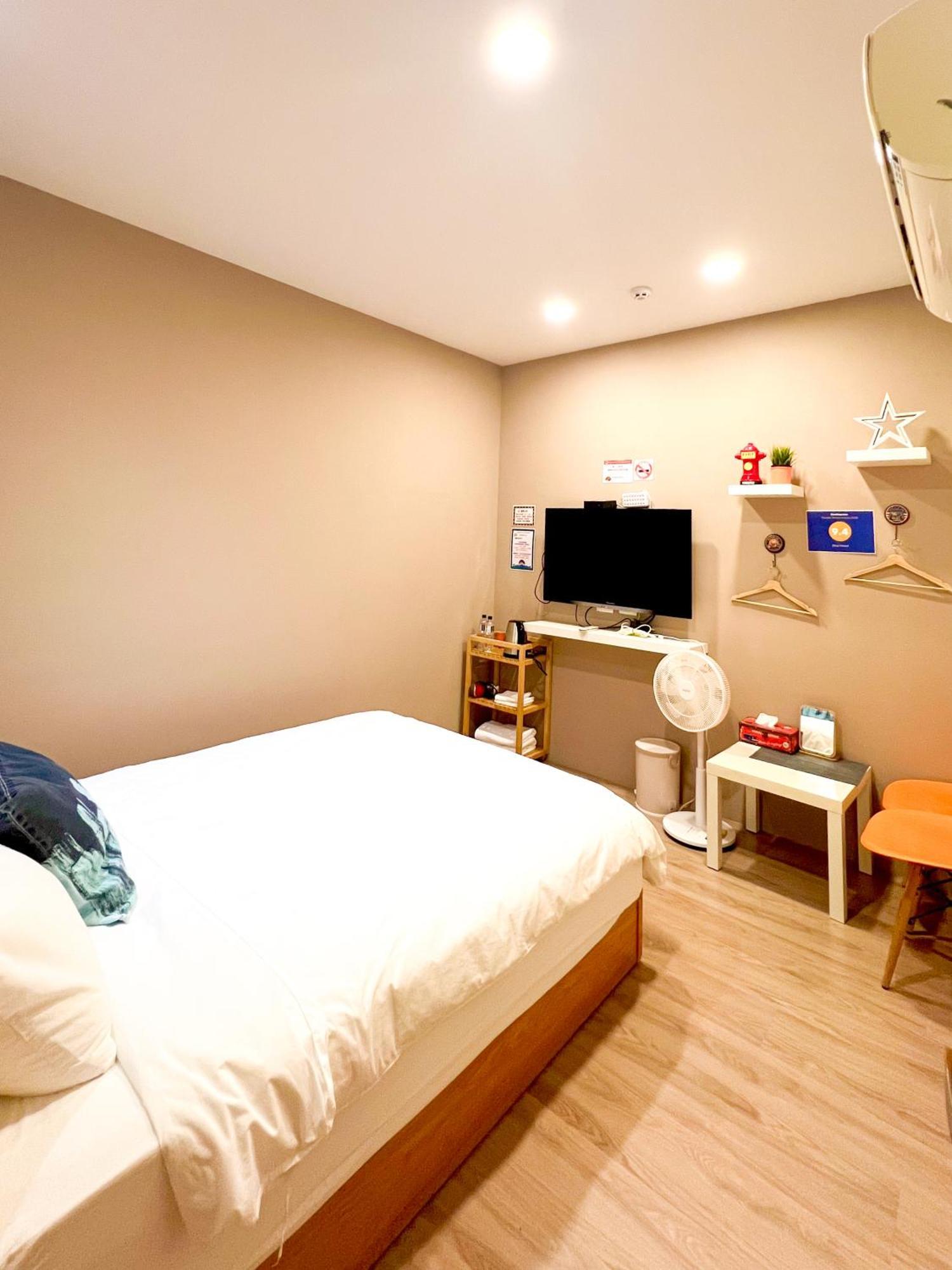 Zhuji Hostel Donggang Buitenkant foto